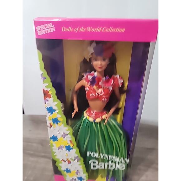Special Edition 1994 Dolls of the World Collection Polynesian Barbie #12700 NIB - Picture 4 of 16